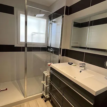 Apartment T3 Climatise Avec Parking Prive, Proche Centre Pour 4 Personnes - Fr-1-701-94 Valras-Plage